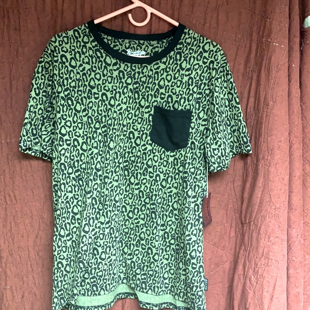 Brooklyn Leopard Print T Shirt W/ Black pocket